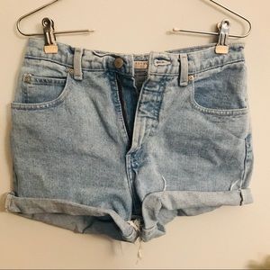 Vintage high rise short shorts